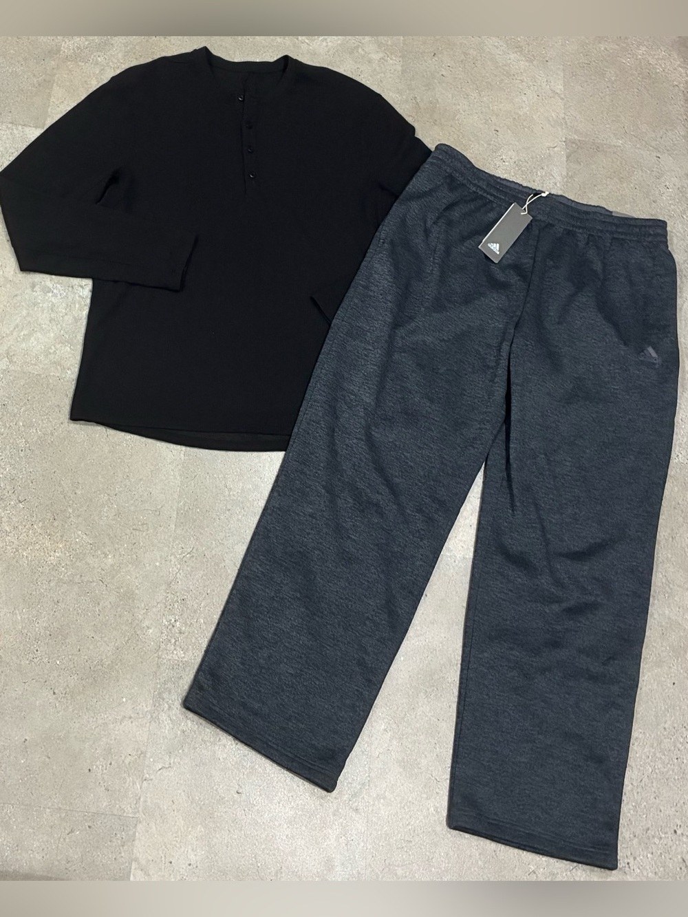 Mens ADIDAS/LULULEMON Climawarm Sweatpants & Waffle Knit Shirt, sz XL…..1 NWT